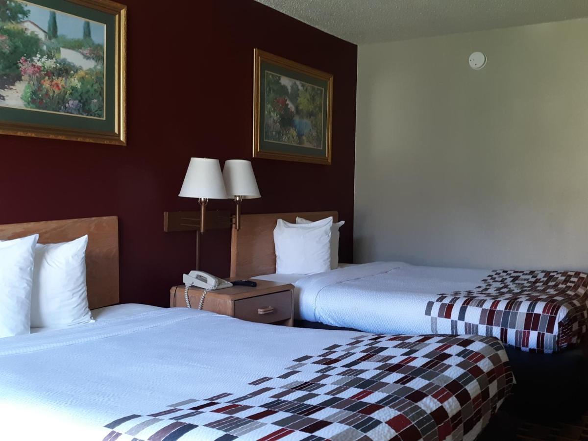 Oyo Hotel Phenix City Central Eksteriør bilde